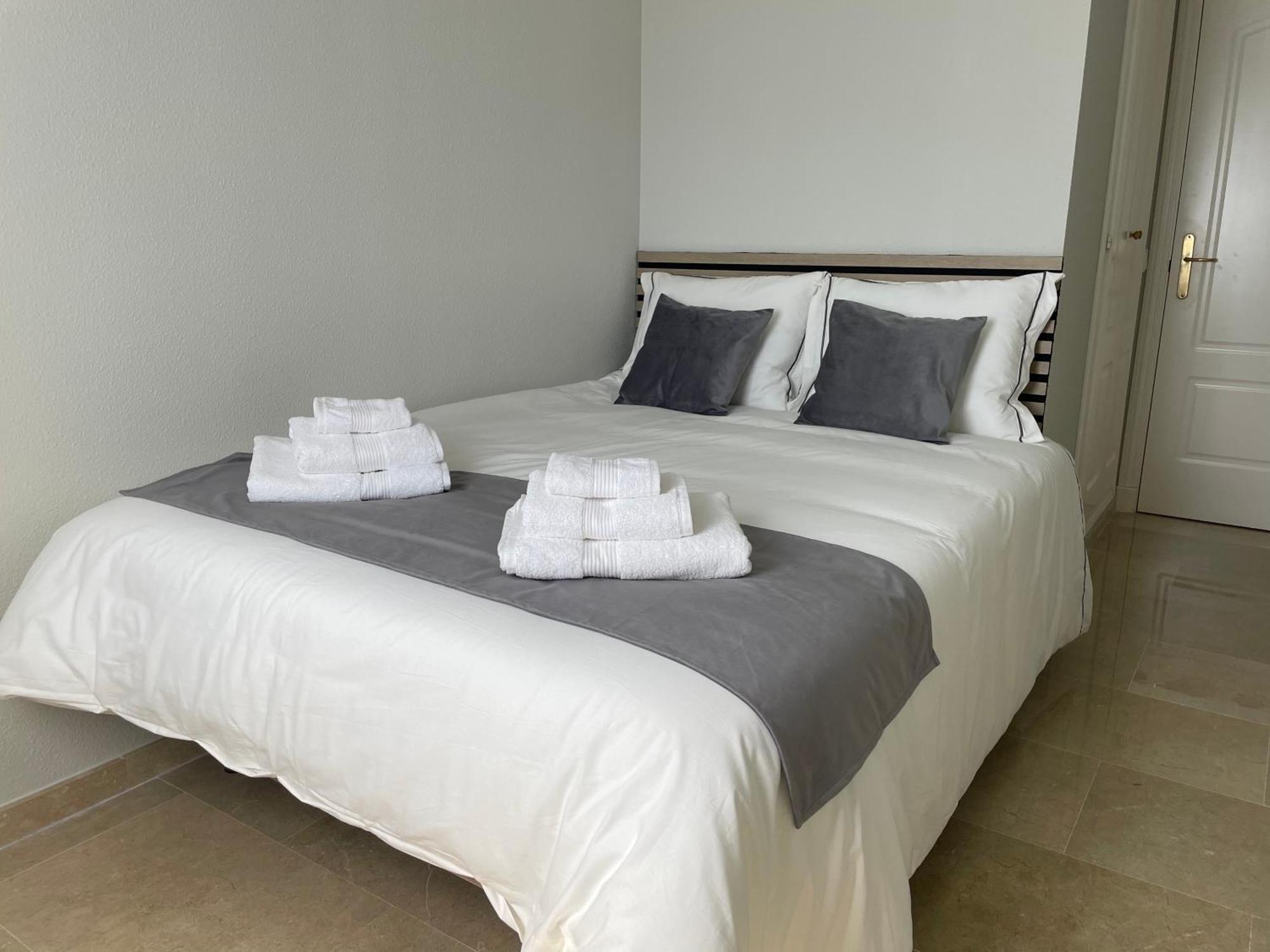 Apartamento En Marina Duquesa Castillo de Sabinillas Exterior foto
